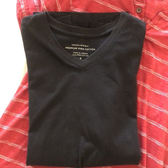 Lot of 3 Banana Republic Short Sleeve Tees - Picture 6 of 7